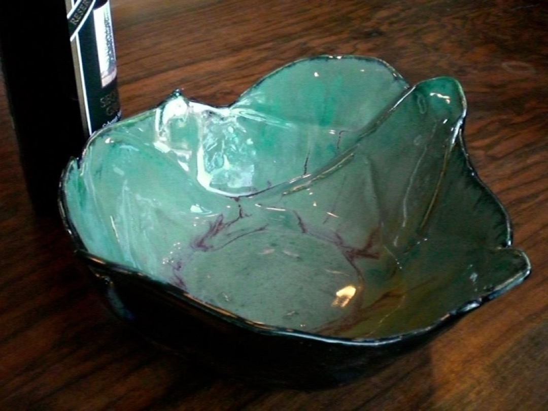 Kiwi & Emerald Large Bowl